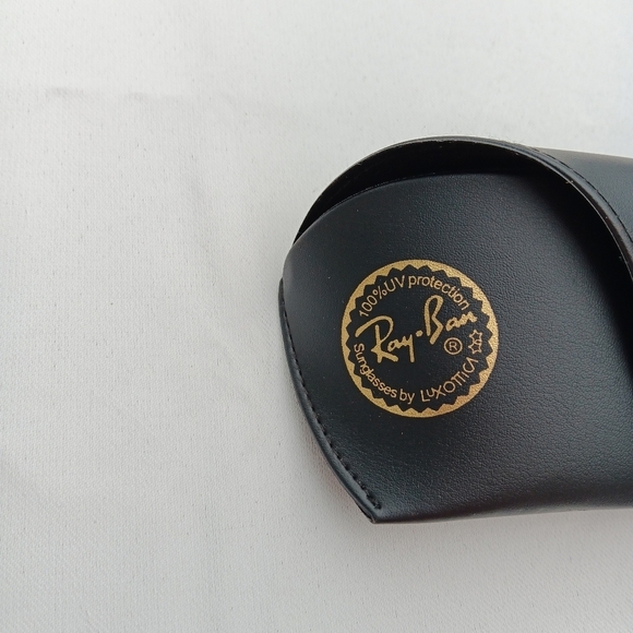 Genuine Ray-Ban Sunglass Case Only Luxottica Sunglasses Snap Closure Black - Picture 2 of 5